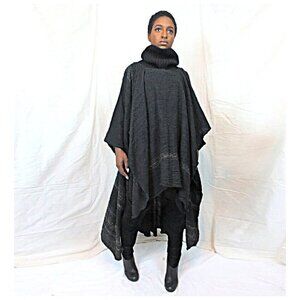 Vintage Ombre Batwing Handkerchief Hem Poncho Cape
